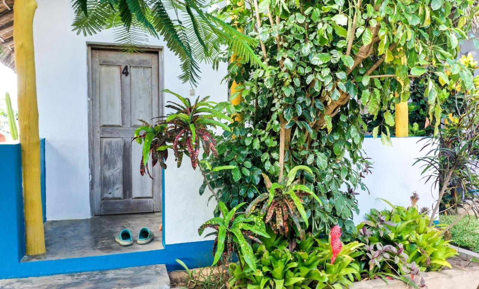 Complexo Alemanha - Vilanculos Backpacker Exterior photo
